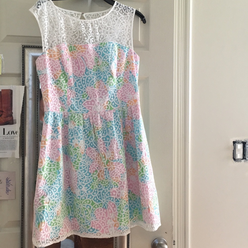 Lilly Pulitzer dress🌟